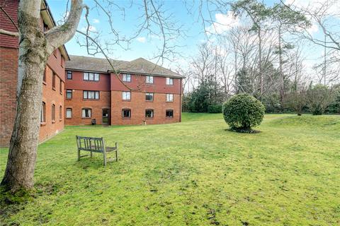 2 bedroom flat for sale, Boxgrove Road, Surrey GU1