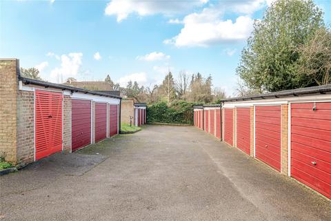 2 bedroom flat for sale, Boxgrove Road, Surrey GU1