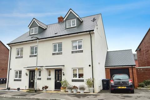 undefined, Flint Crescent, Westbury