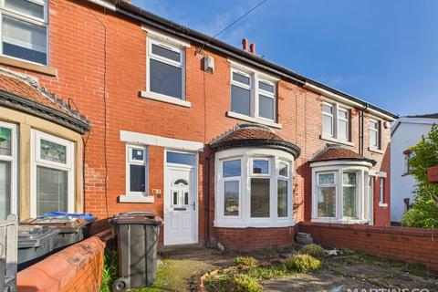 3 bedroom terraced house for sale, Mirfield Grove, . FY4