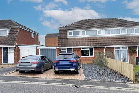 3 bedroom house to rent, Bideford Green, Linslade, Leighton Buzzard