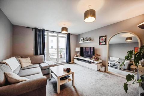 2 bedroom flat for sale, Kingfisher Meadow, Maidstone, ME16 8