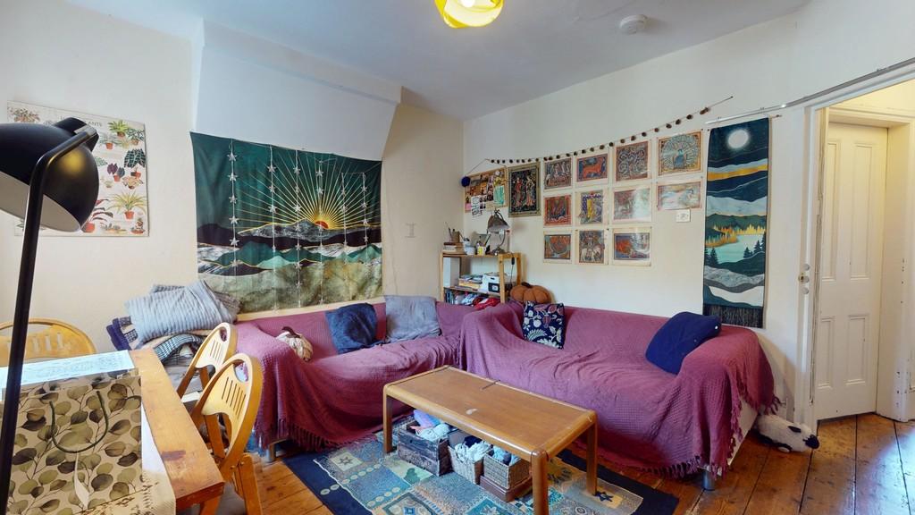 Living Area- Angle 3