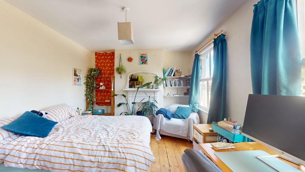 Bedroom 2 - Angle 1