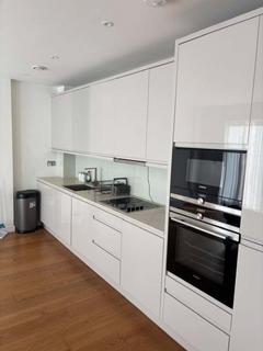 3 bedroom apartment to rent, Lismore Boulevard, London NW9