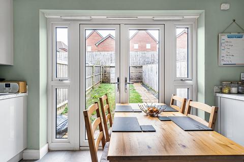 2 bedroom terraced house for sale, Juniper Close, Paignton