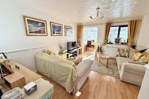 undefined, Chaffinch Close, Creekmoor