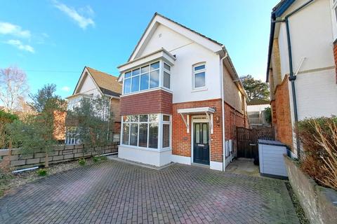 4 bedroom detached house for sale, Vale Road, Alexandra Park
