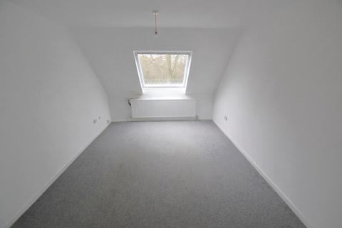 1 bedroom maisonette to rent, Redhall Close