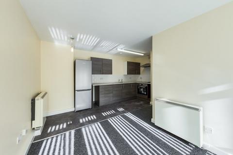 2 bedroom flat to rent, Radiant House, City Centre PL1