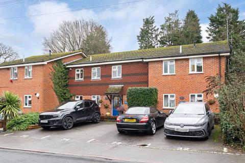 1 bedroom flat for sale, Bailey Road, Westcott