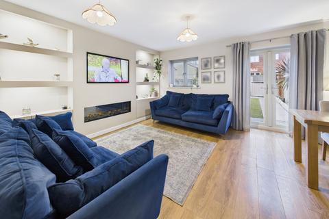 3 bedroom end of terrace house for sale, Ridgeway Lane, Llandarcy, SA10