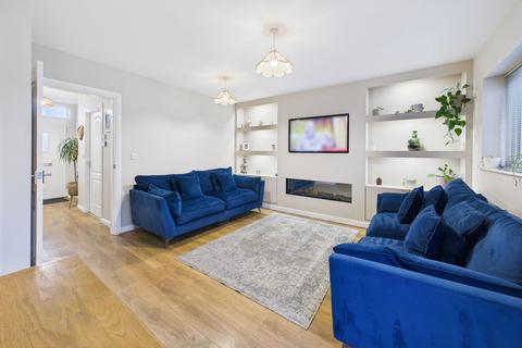 3 bedroom end of terrace house for sale, Ridgeway Lane, Llandarcy, SA10