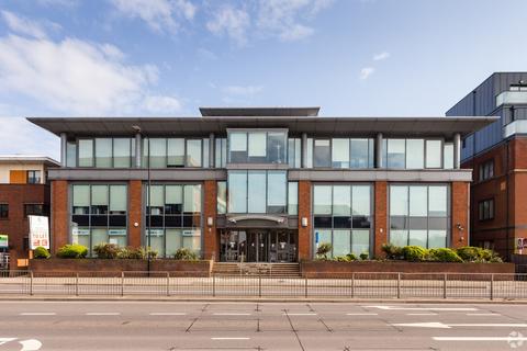 Office to rent, 10-14 Bath Rd Slough SL1 2BH
