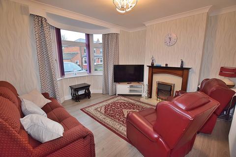 3 bedroom semi-detached house for sale, Gordon Crescent, Richmond