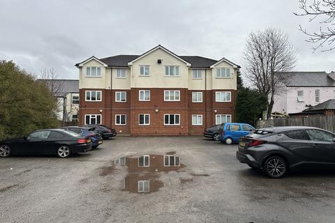 Flat 5, 108 New Lane