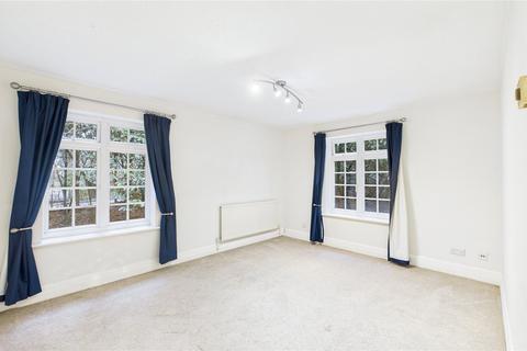 undefined, Ivy Drive, Surrey GU18