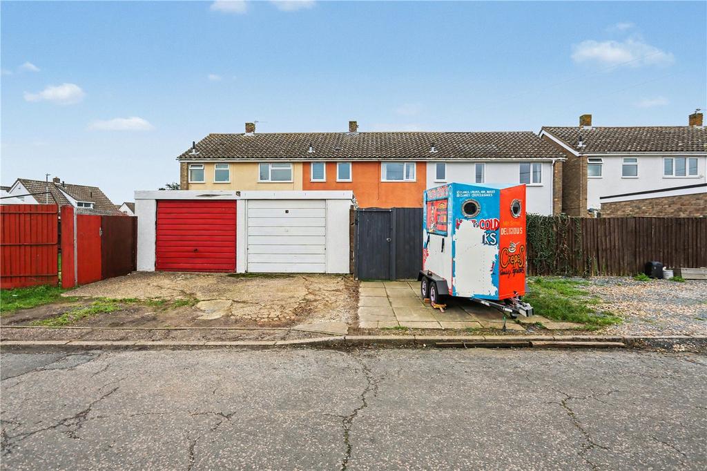 Garage/Parking