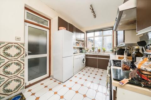 3 bedroom semi-detached house to rent, Phillimore Gardens, London NW10