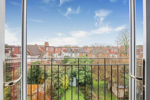 5 bedroom end of terrace house for sale, Heath Road,  West Harrow Village