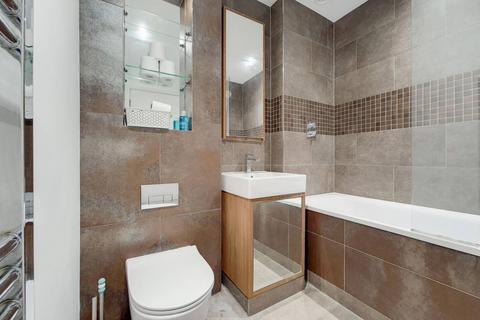 2 bedroom flat to rent, IMPERIAL BUILDING, Woolwich, London, SE18