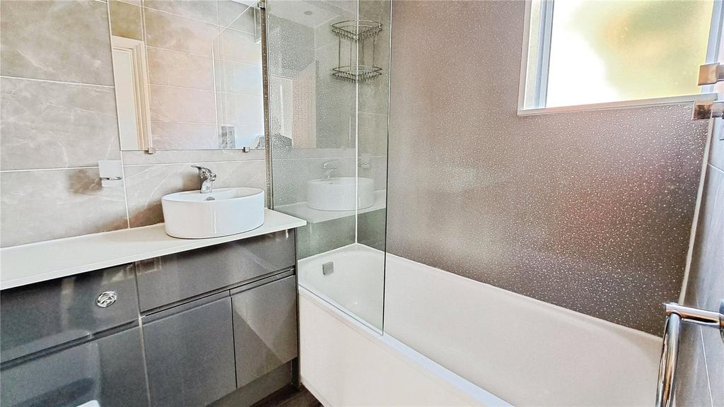 Bathroom/Wc
