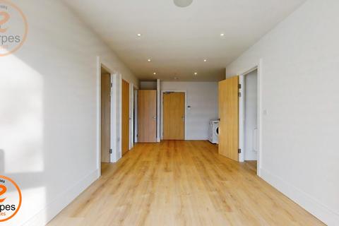 2 bedroom apartment to rent, Flat 6, Coombe Hill House, Beverley Way, London
