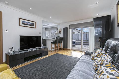 2 bedroom detached bungalow for sale, Cornel Lane, Glenrothes, KY7