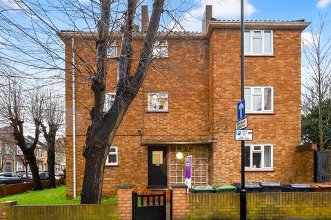 undefined, Mornington Road, London, E11