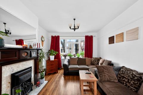 undefined, Mornington Road, London, E11
