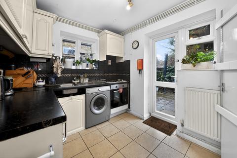 undefined, Mornington Road, London, E11