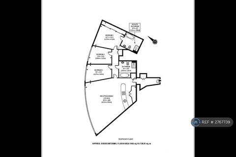 3 bedroom flat to rent, St. George Wharf, London, SW8