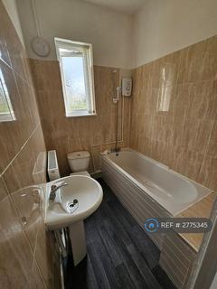 undefined, Wellington Street West, Salford, M7