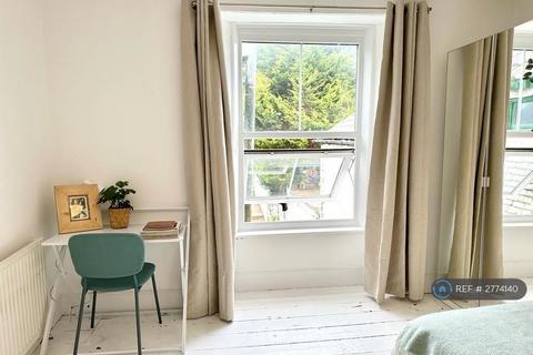 undefined, Beacon Terrace, Falmouth, TR11