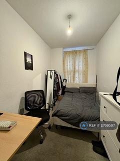 4 bedroom flat to rent, Fishponds Road, Fishponds, Bristol, BS16