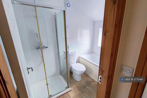 3 bedroom terraced house to rent, Hartington Street, Loftus, Saltburn-By-The-Sea, TS13