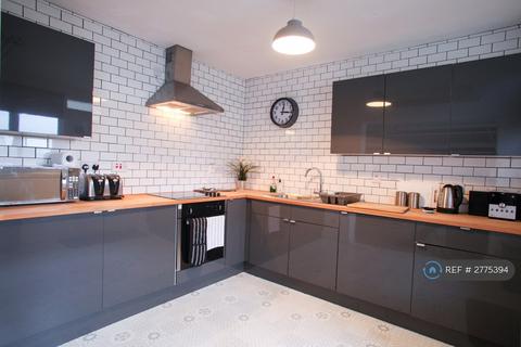 undefined, Pentland Road, Glasgow, G43