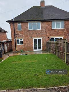 3 bedroom semi-detached house to rent, Lathkill Avenue, Ilkeston, DE7