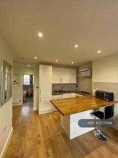 2 bedroom flat to rent, Lillie Road, London, SW6
