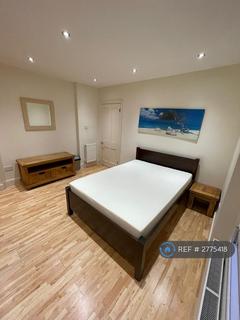 2 bedroom flat to rent, Lillie Road, London, SW6