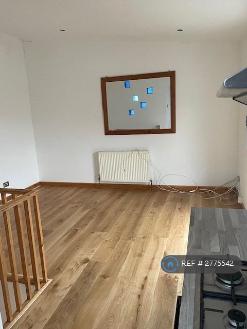 1st Floor Lounge/Kitchen