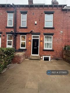 3 bedroom terraced house to rent, Highbury Terrace, Leeds, LS6