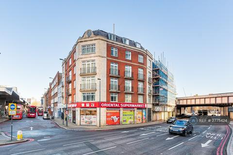 2 bedroom flat to rent, Bondway, London, SW8