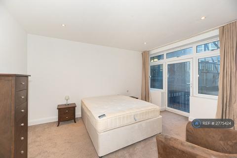 2 bedroom flat to rent, Bondway, London, SW8