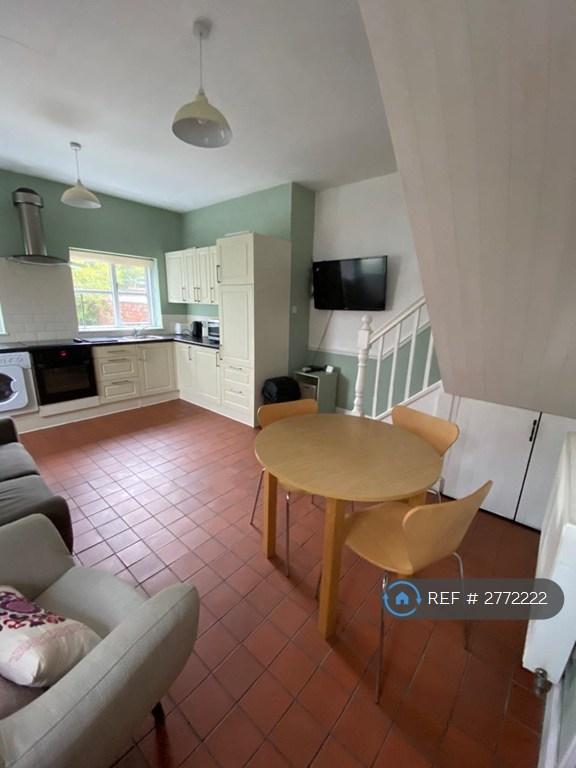 Kitchen Dining And Living