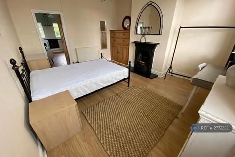 3 bedroom semi-detached house to rent, Wigan Road, Ormskirk, L39