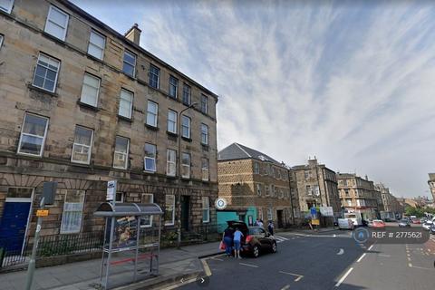 5 bedroom flat to rent, East Preston Street, Edinburgh, EH8