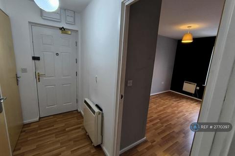 undefined, Carmichael Close, Ruislip, HA4