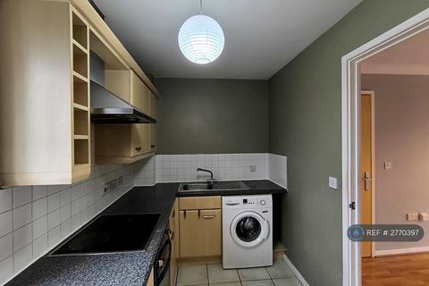 undefined, Carmichael Close, Ruislip, HA4