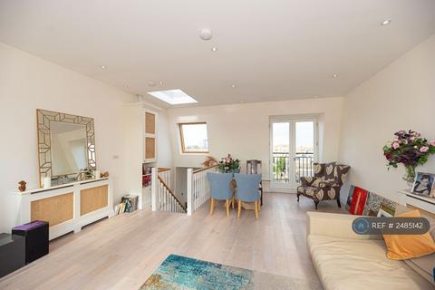 2 bedroom flat to rent, Fulham Palace Road, London, SW6